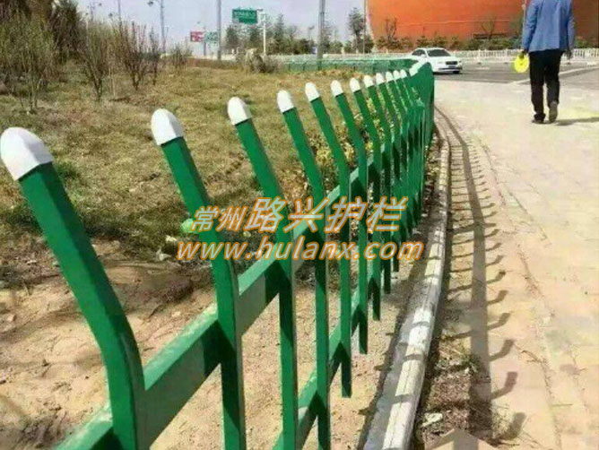 鋅鋼草坪護欄